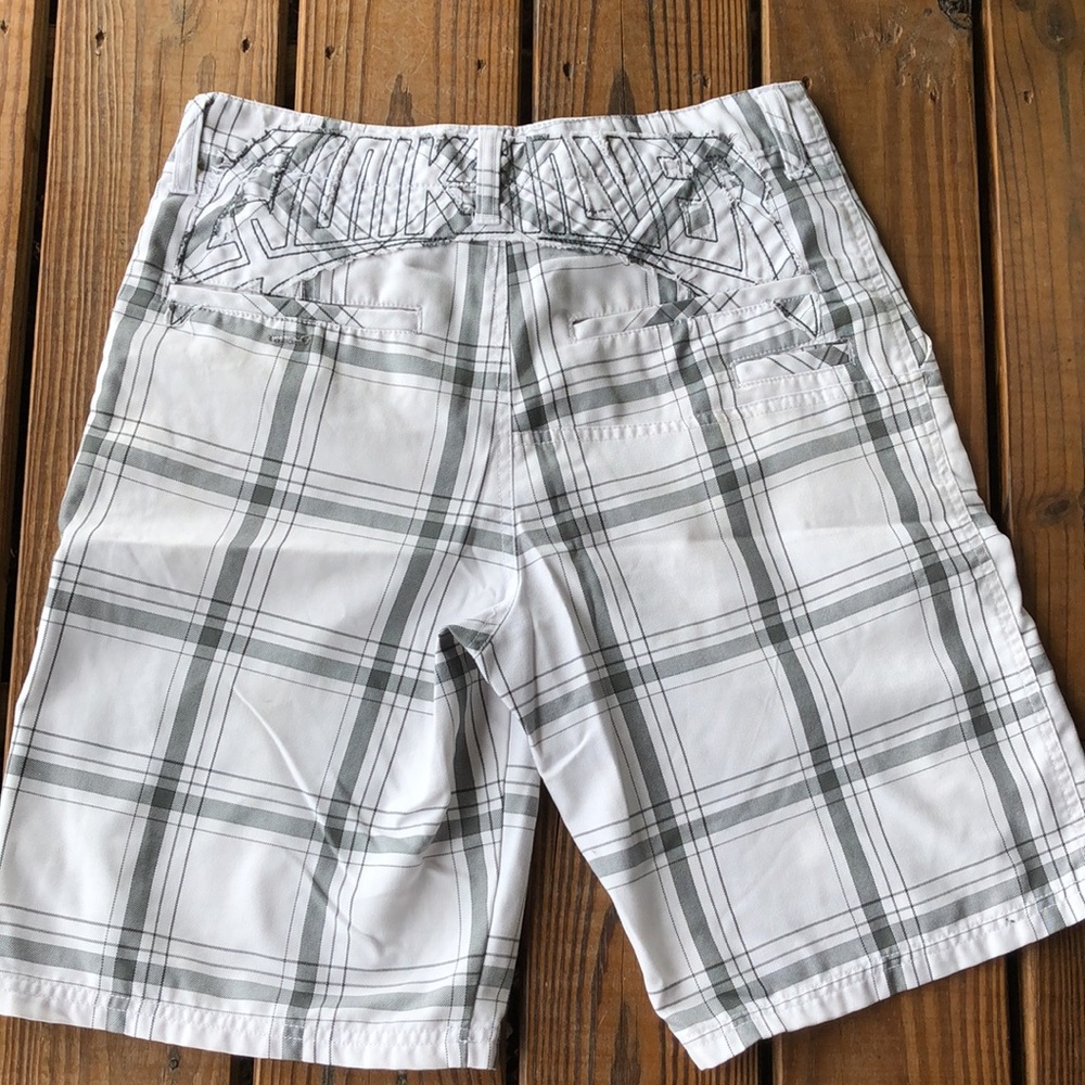 Quicksilver Bermuda Shorts 30 Waist - Picture 4 of 5